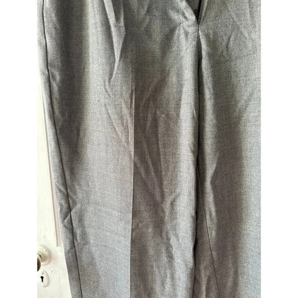 LL Bean women’s size 12 gray pants - Picture 3 of 8
